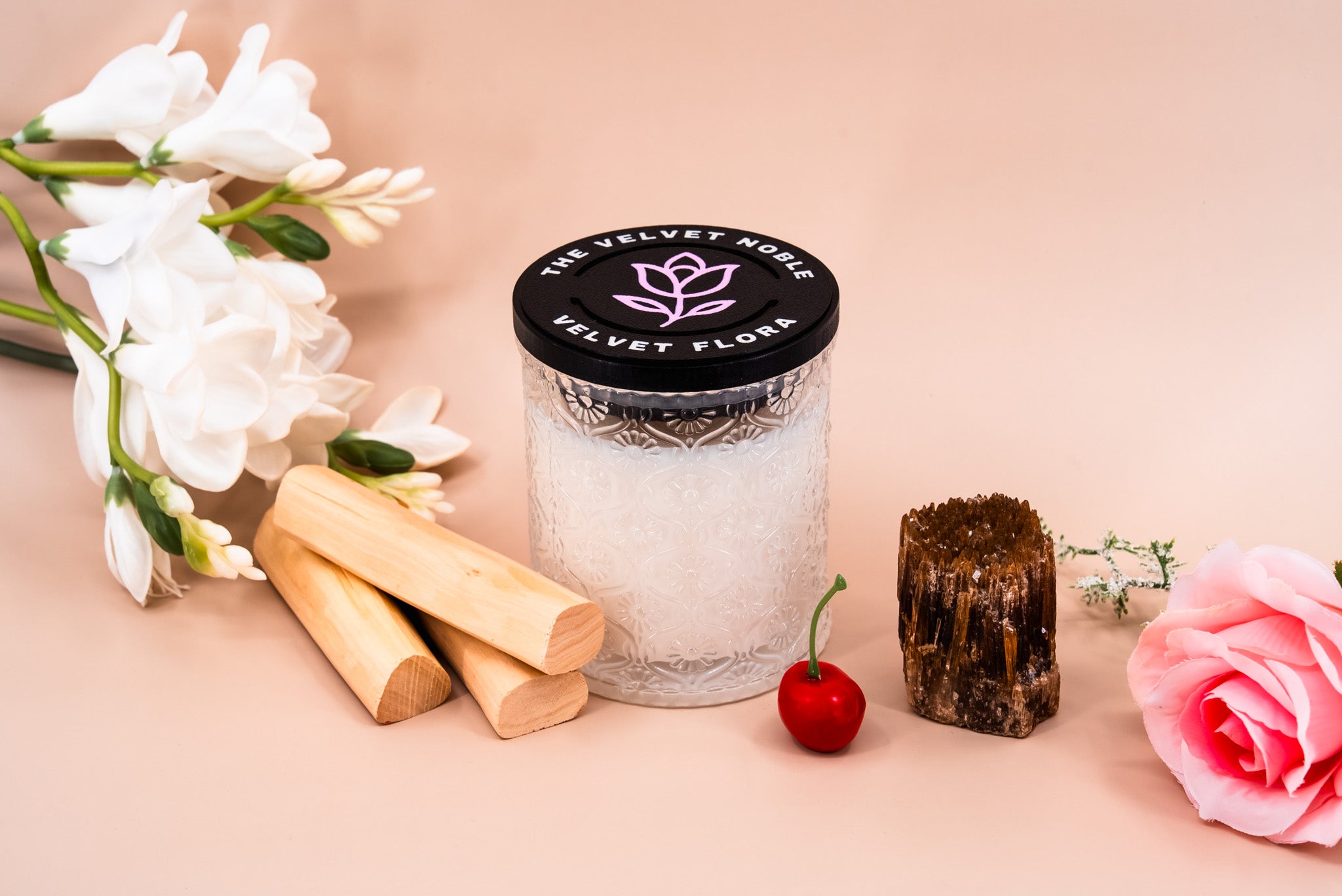 Velvet Flora - 1 Wick Candle